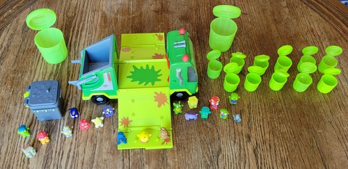 Trash pack lot - pack, 19