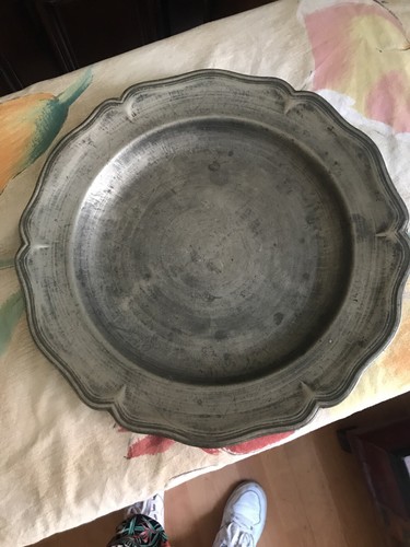Plat creux ancien entre - plat,