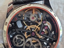 Superbe montre squelette Done en titane et verres saphir