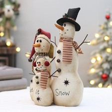 Poupée de Noël, Figurines