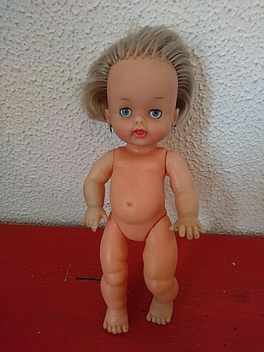 Ancienne belle poupee - ancienne,