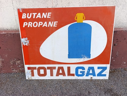 Ancienne enseigne publicitaire