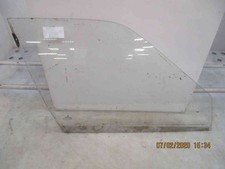 Glace porte avant droite 7700780543 Renault R19 CHAMADE