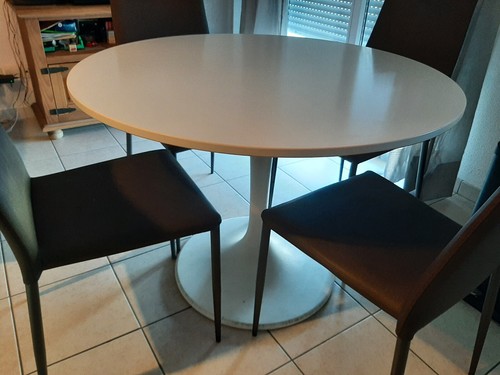 Table ronde - table,