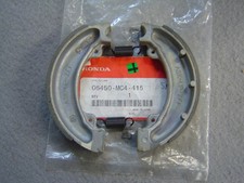 Jeu de machoires de frein AV