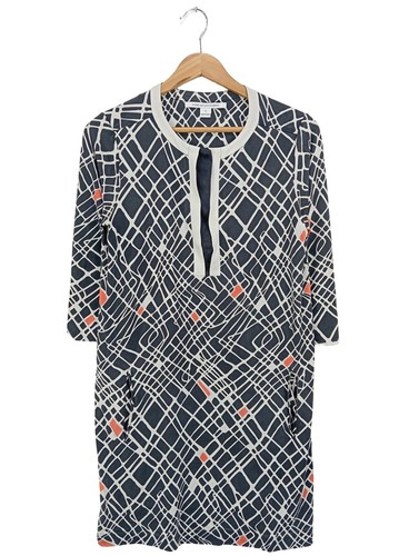 Diane von furstenberg robe - furstenberg,
