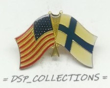 PINS FLAG DRAPEAUX - US / FINLAND - ps49