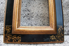 Large cadre ancien en bois