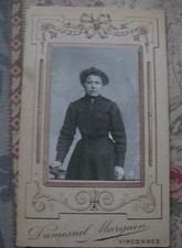 Photographie ancienne CDV femme photographe Marguin Vincennes vers 1900