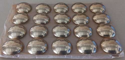 Buttons plate for - plate, coats