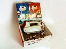 Fouet électrique Moulinex Marvel mélangeur portatif vintage années 60/70 blanc et orange