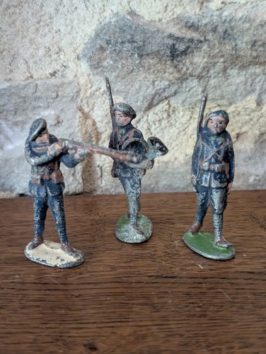 Lot soldats chasseurs - de,