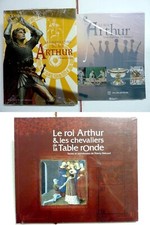 LOT 3 LIVRES NEUFS SUR LA LÉGENDE DU ROI ARTHUR CHEVALIERS DE LA TABLE RONDE