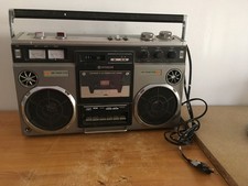 GHETTOBLASTER HITACHI TRK8155 - ANNÉE 70' - VINTAGE - VOIR DESCRIPTION!!!!!!!!!!