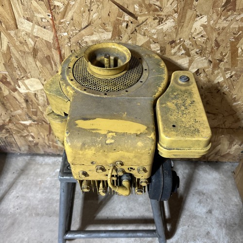 Briggs stratton 8hp vertical - briggs,