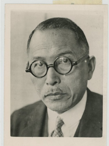 Professeur ushida médecin - professeur,