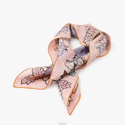 Louis vuitton foulard léopard - vuitton,