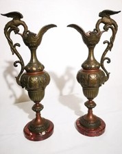 Ancienne Paire d Aiguières en