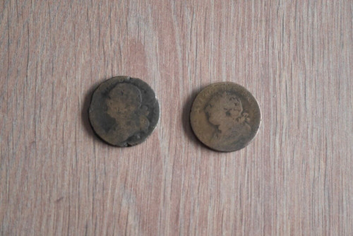 Lot pièces de 12 - ,