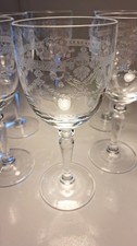 6 verres à pied anciens en