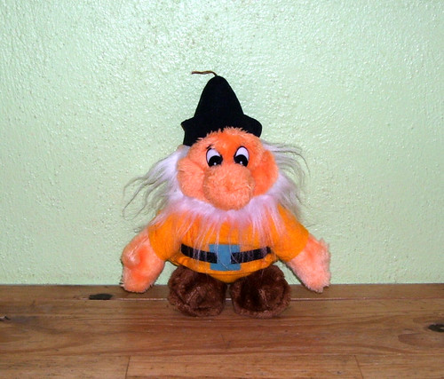 Peluche nain blanche neige - nain, de