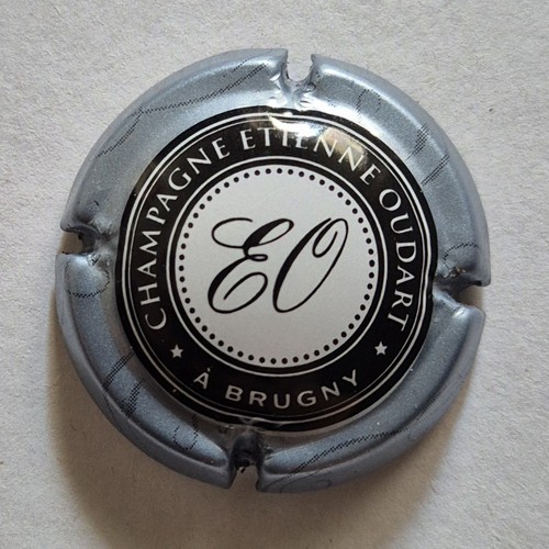 Capsule champagne etienne - de,