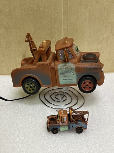 Disney pixar cars tow - cars, mater