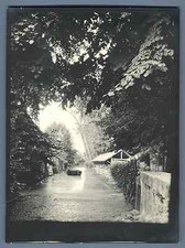 France, Groupe de laveuses  Vintage silver print. Ancienne laverie  Tirage arg