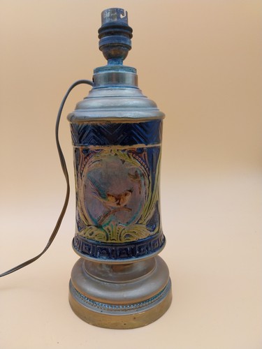 Lampe pétrole - à,