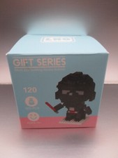 Cof neuf FIGURINE A MONTER LNO