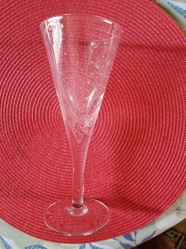 Biot verre pied - biot:verre,