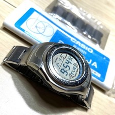 Montre numérique pour femme Casio Wave Ceptor modèle récepteur d'ondes solair...