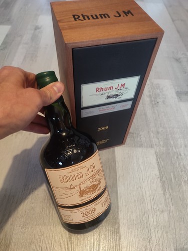 Rhum vieux étiquette - rhum, j.m