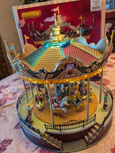 Lemax 2011 sunshine carousel - lemax,