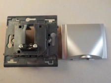 Legrand 84802 87598 - Sortie