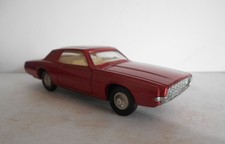 Dinky toys FORD THUNDERBID n° 1419  de 1969 Made in France