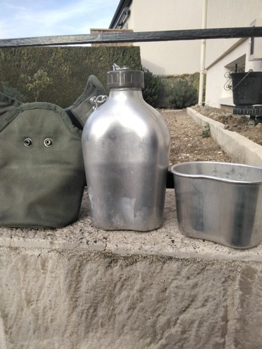 Gourde militaire aluminium