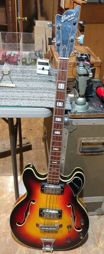 Univox bass guitar hollow - univox,