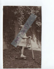 A925 Photo Originale vintage snapshot:---Petite fille à la trotinette