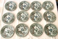 SERVICE A DESSERT 12 ASSIETTES EN PORCELAINE DU JAPON