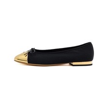 CHANEL Ballerines en cuir