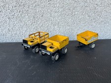 Lot de 2 camions miniatures et