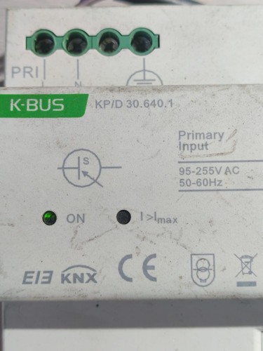 Alimentation bus d - alimentation, k-bus