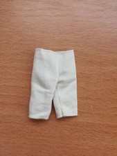 Barbie ou poupée - enfant