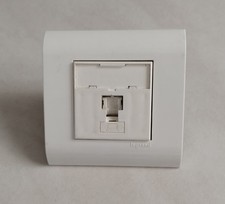 Prises rj45 mosaïc legrand - 45,