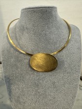 Collier ras cou - ras, du