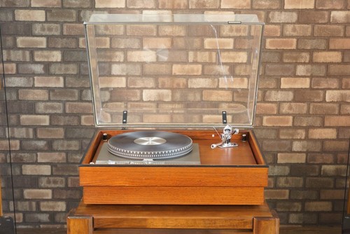 Garrard model 401 turntable - model,