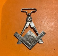 Franc-Maçonnerie - Agrafe