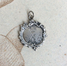 Médaille pendentif religieux - médaille,