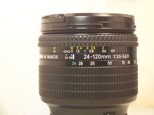 Zoom nikon 120 - zoom,
